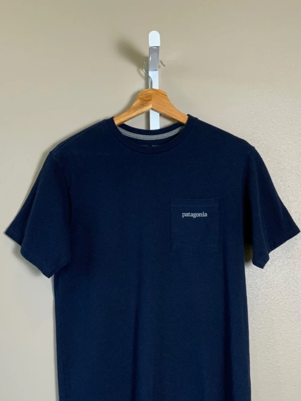 Patagonia Line Logo Ridge Pocket Responsibili Tee Short Sleeve T-Shirt